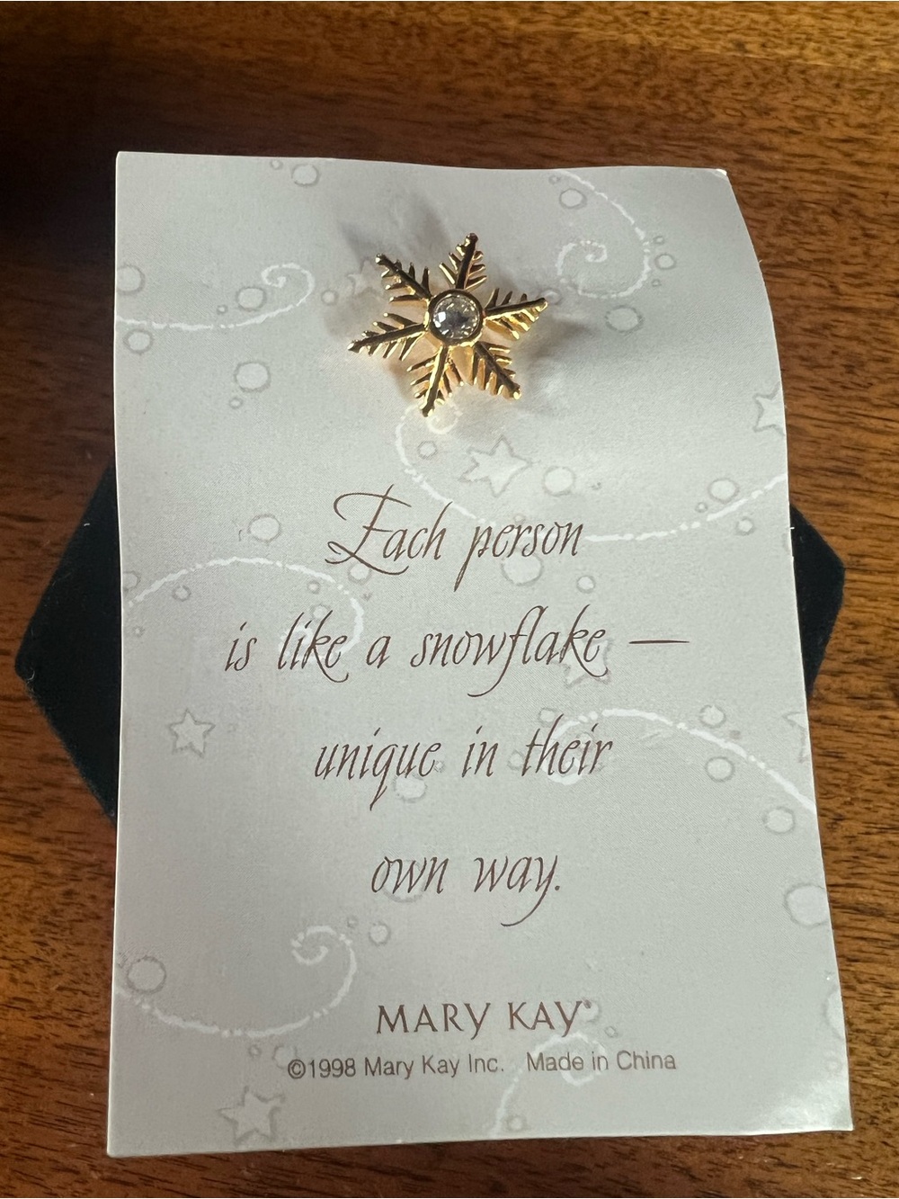 Vintage Mary Kay Gold Snowflake Pin Brooch